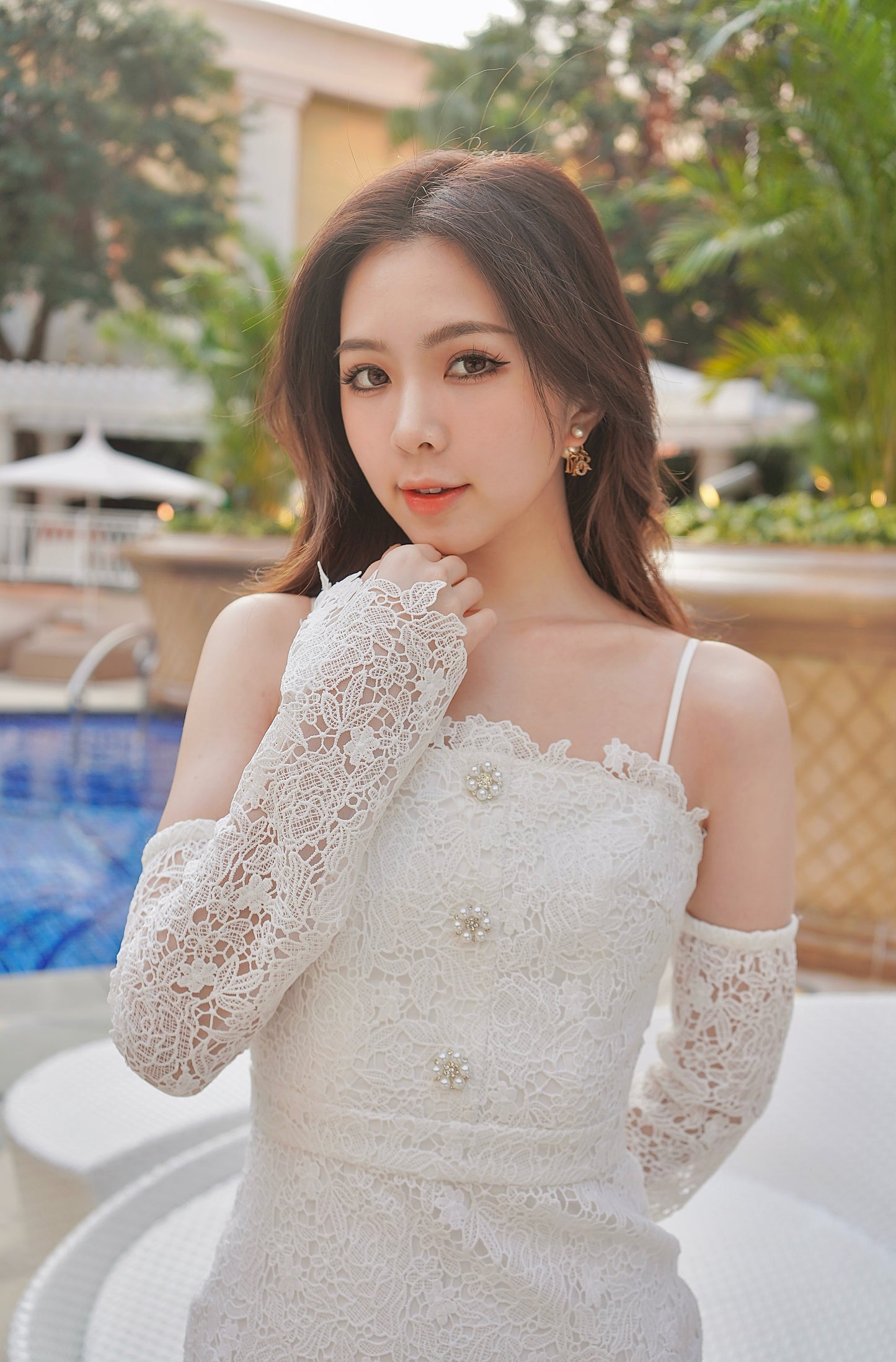 White Lace Glove Sleeve Dress