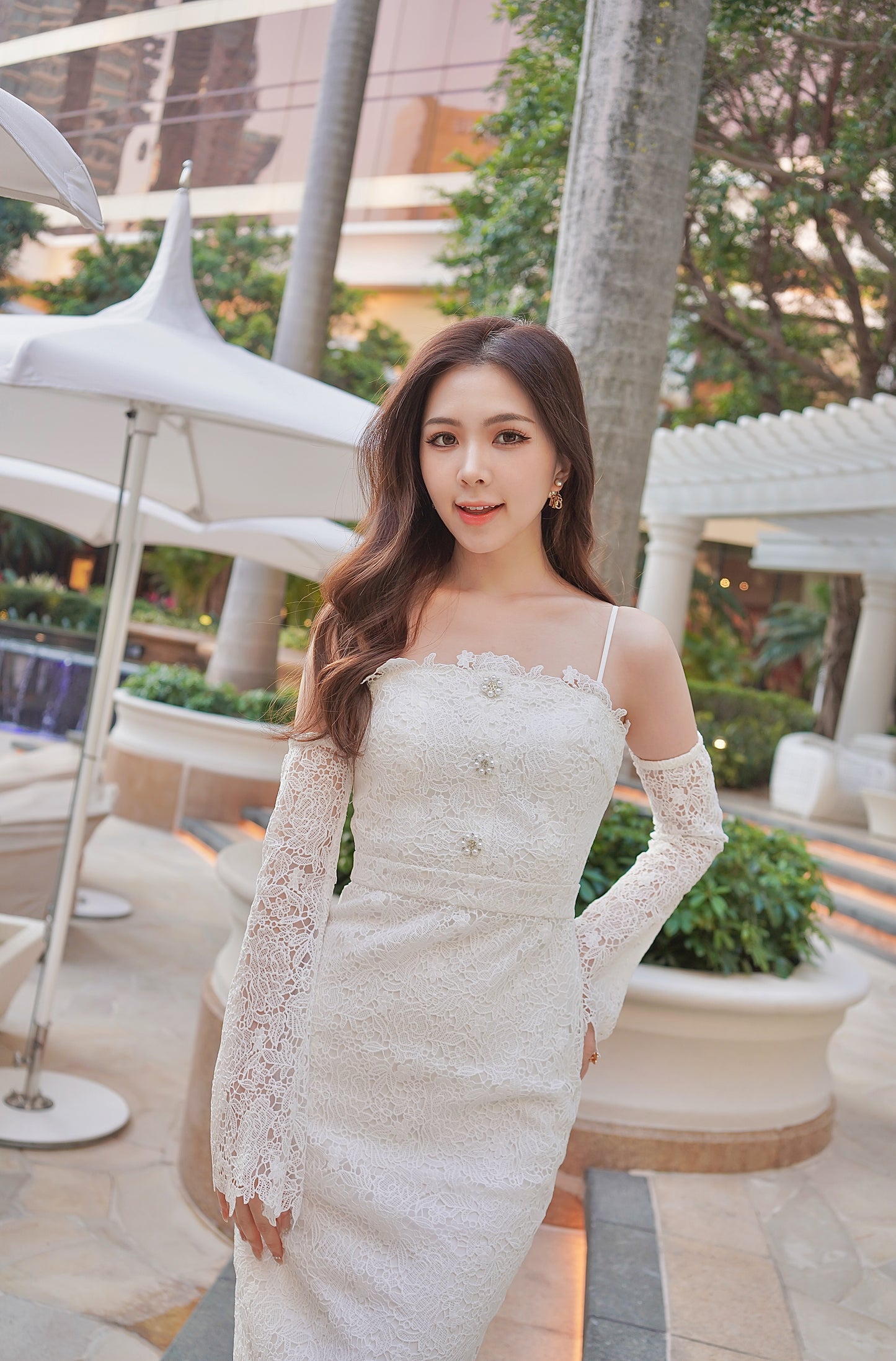 White Lace Glove Sleeve Dress