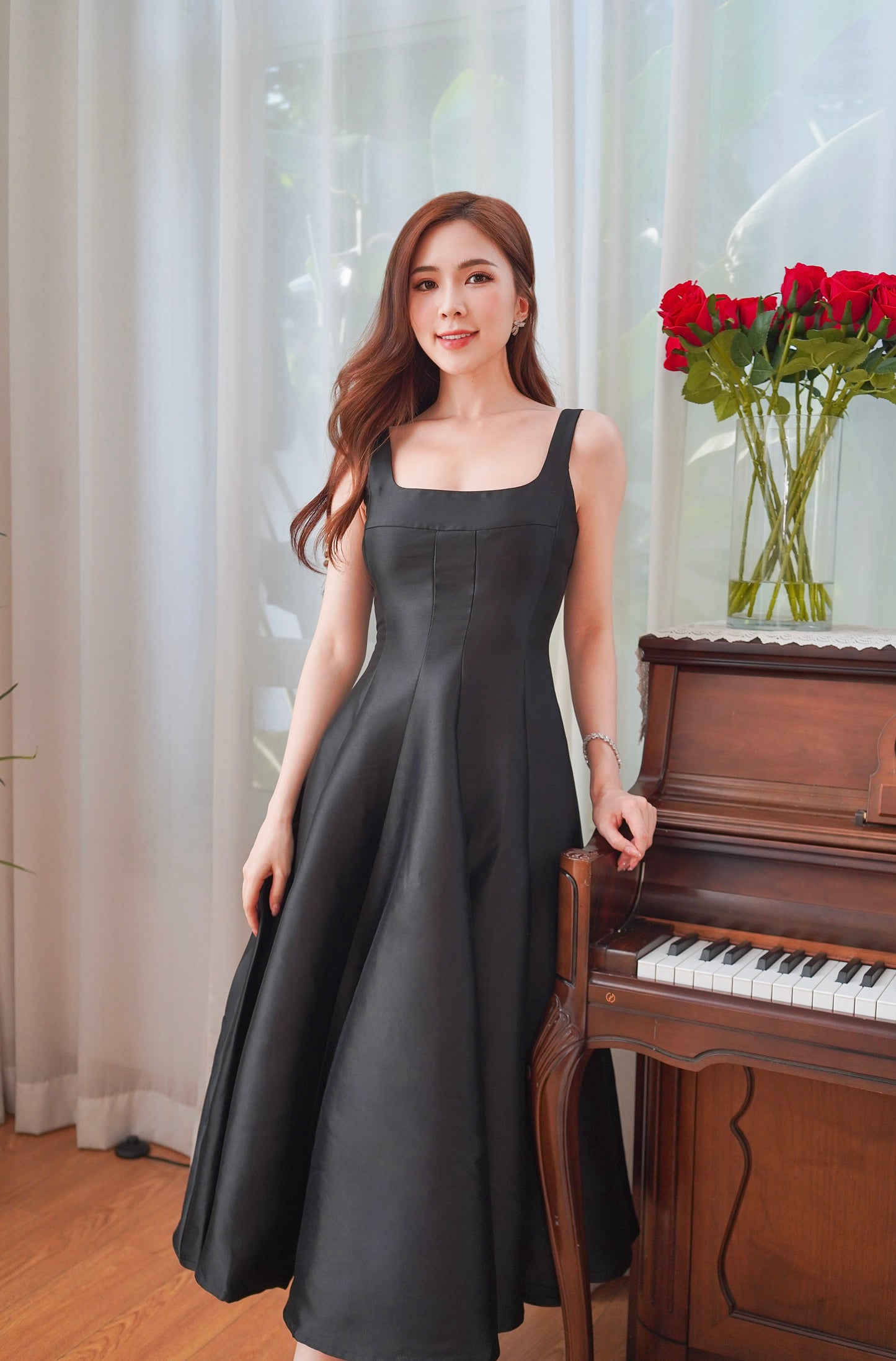 Vintage Black Dress (Pre-order)